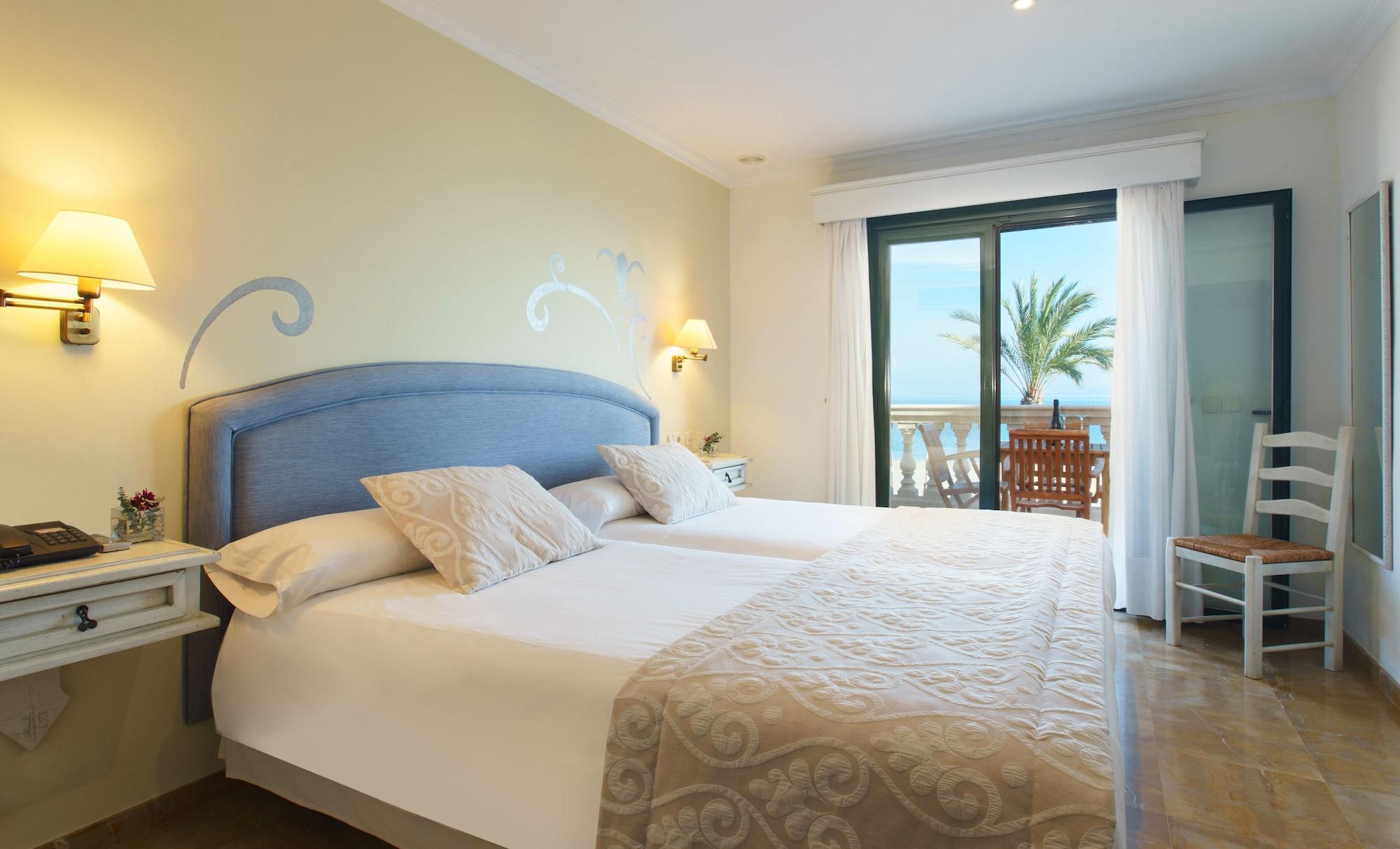 Apartments Galeon Suites Port de Pollença Extérieur photo