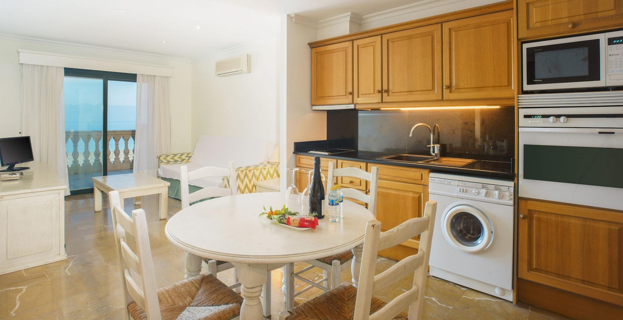 Apartments Galeon Suites Port de Pollença Extérieur photo