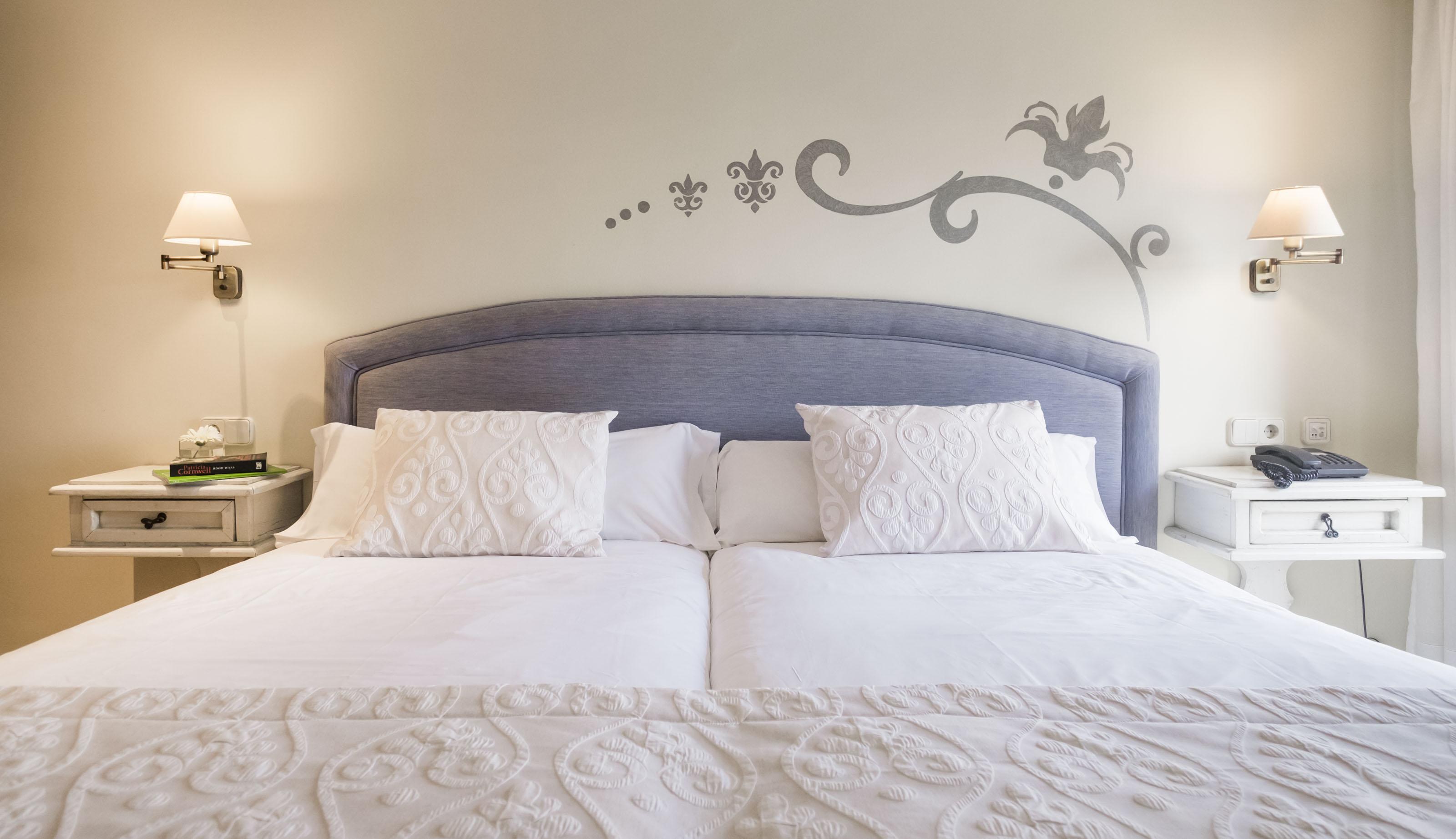 Apartments Galeon Suites Port de Pollença Extérieur photo