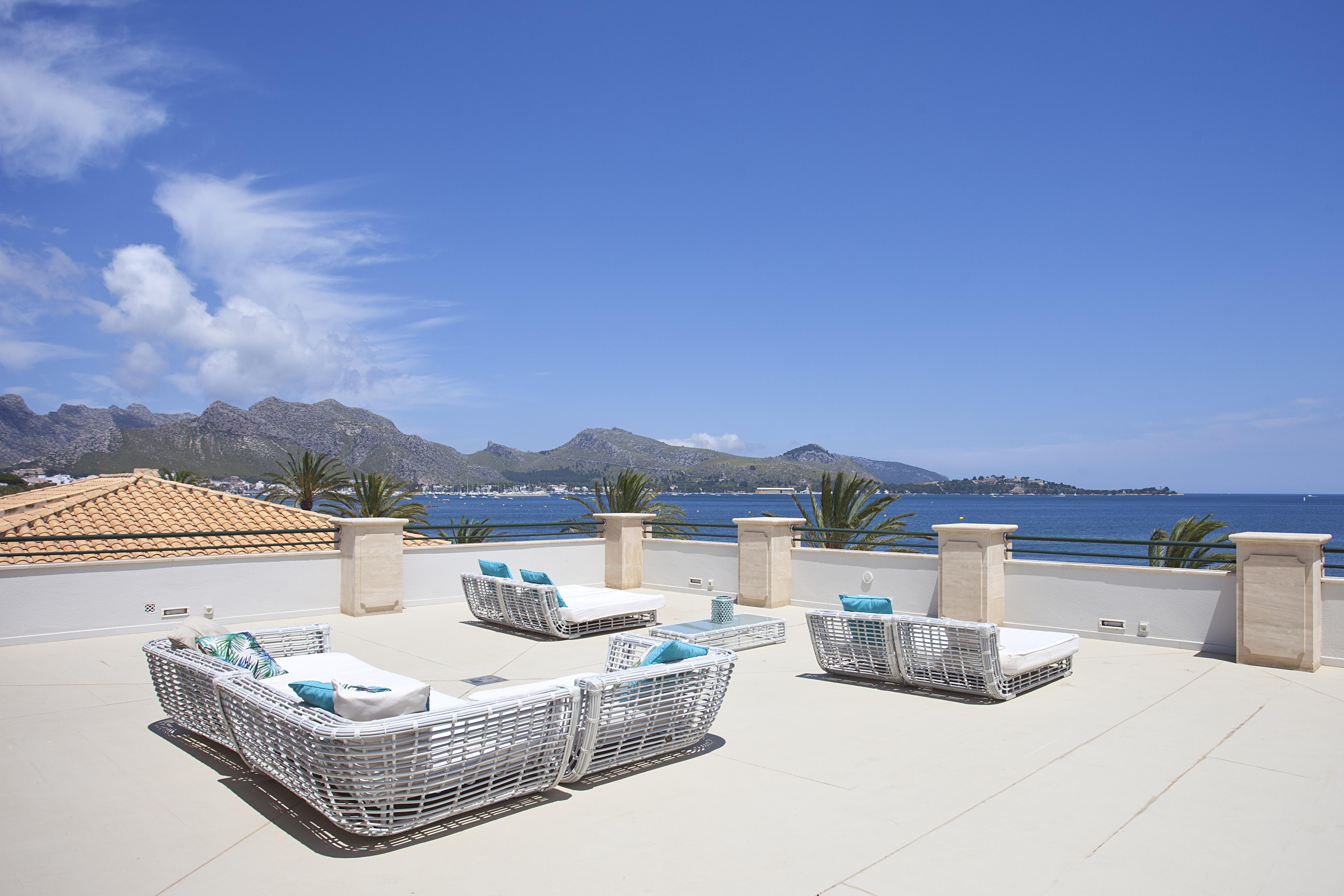 Apartments Galeon Suites Port de Pollença Extérieur photo
