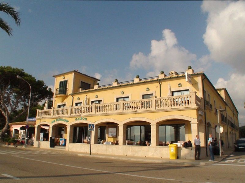 Apartments Galeon Suites Port de Pollença Extérieur photo
